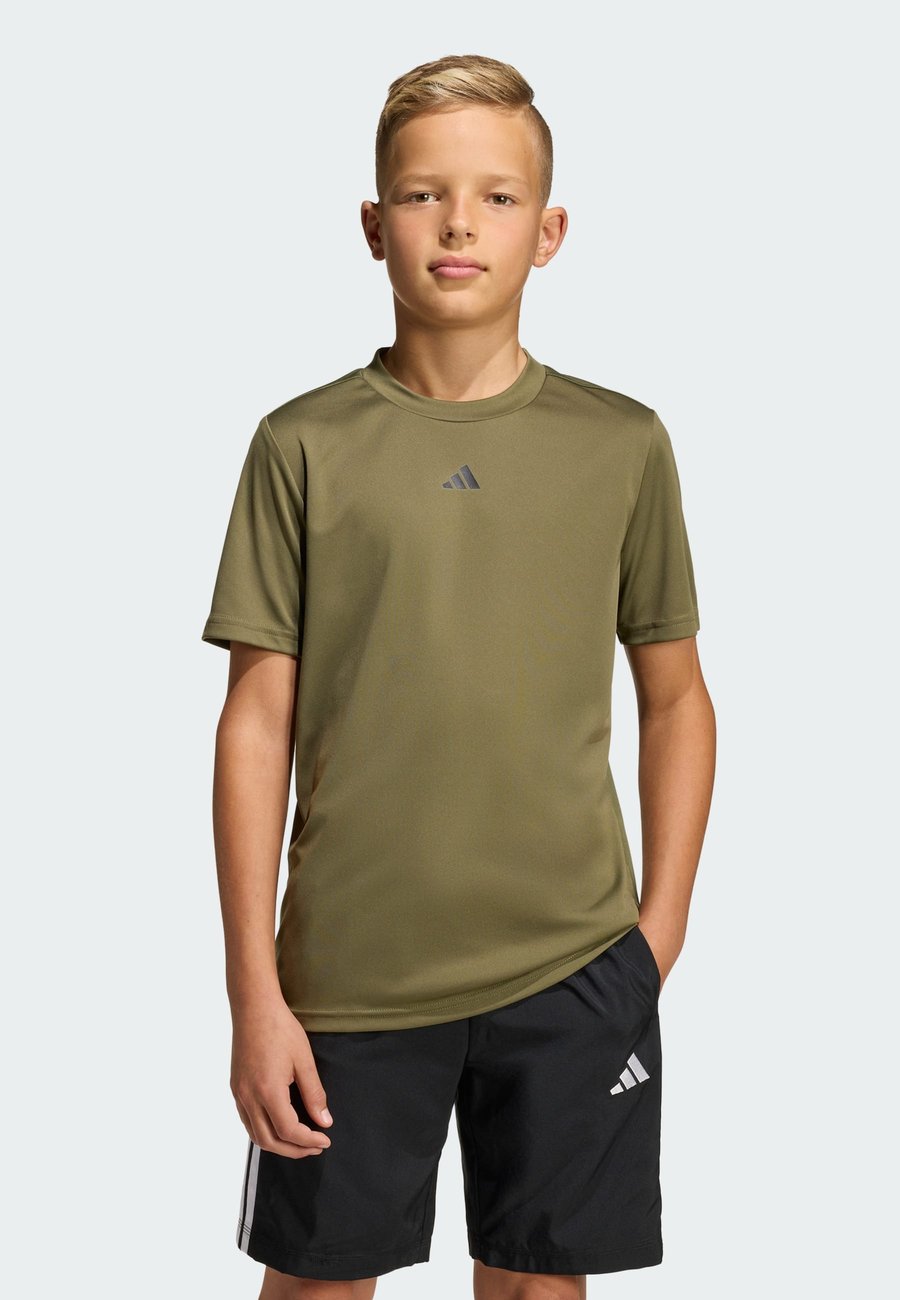 Футболка Adidas Originals J TR-ES T, Olive Strata/Black/Olive, Черный, Футболка Adidas Originals J TR-ES T, Olive Strata/Black/Olive
Футболка Adidas Originals J TR-ES T, Olive Strata/Black/Olive, Черный, Футболка Adidas Originals J TR-ES T, Olive Strata/Black/Olive