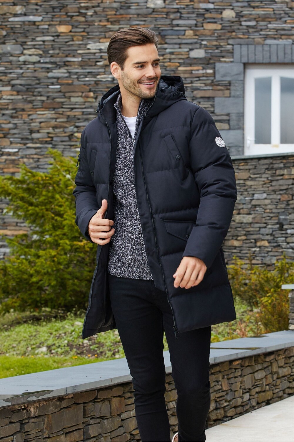 Удлиненная куртка с защитой от дождя Threadbare, черный
Удлиненная куртка с защитой от дождя Threadbare, черный