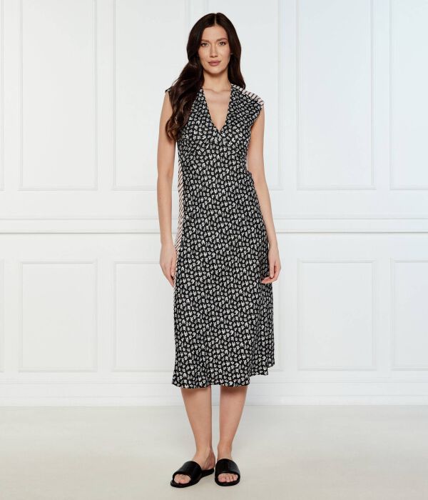 Платье-Лодочка Marella, черный
Платье-Лодочка Marella, черный