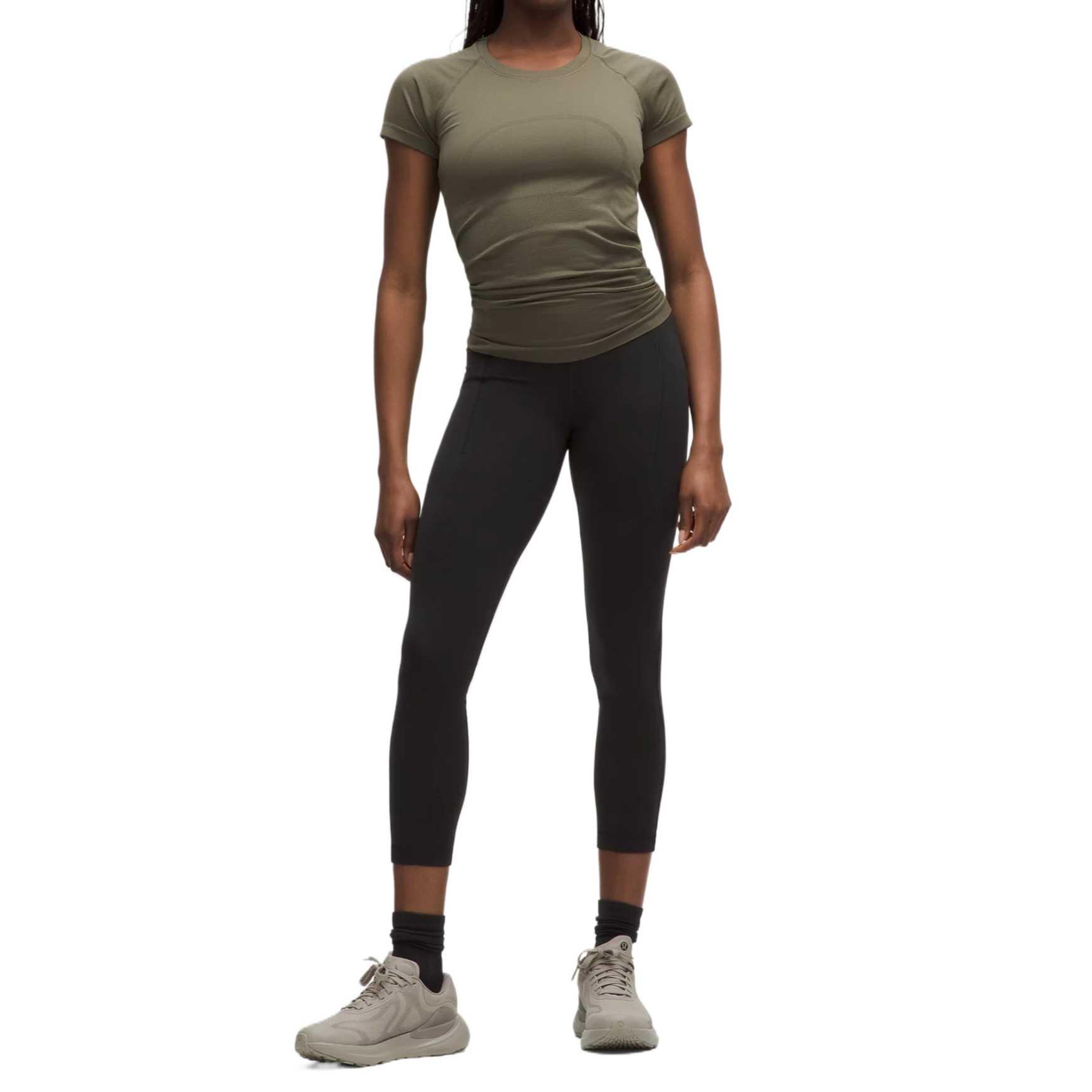 Спортивные брюки Swift Speed для женщин Lululemon, черный
Спортивные брюки Swift Speed для женщин Lululemon, черный