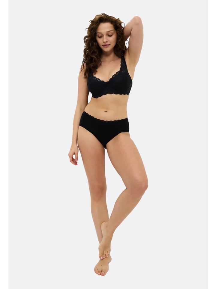 Triumph Трусы «Feel of Cotton» черного цвета
Triumph Трусы «Feel of Cotton» черного цвета