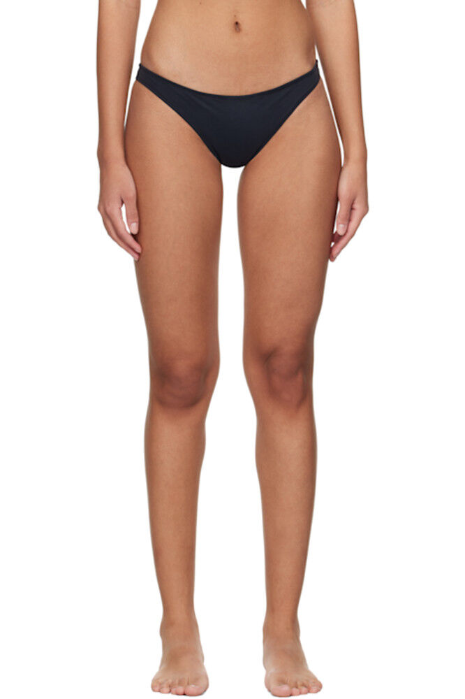 Черный низ бикини Lo Tropic of C
Черный низ бикини Lo Tropic of C