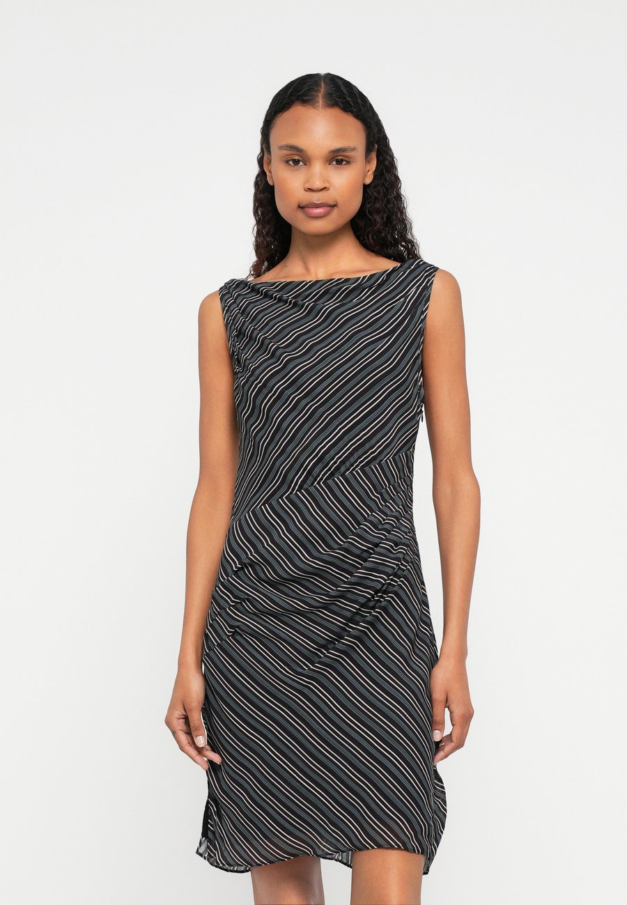 Платье Samsøe Samsøe HIRA SHORT DRESS, Multi-Coloured
Платье Samsøe Samsøe HIRA SHORT DRESS, Multi-Coloured