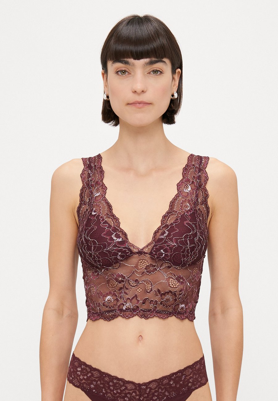 Бюстгальтер ONLY ONLCHLOE GLITTER BRA, Winetasting/Silver-Coloured/Bordeaux
Бюстгальтер ONLY ONLCHLOE GLITTER BRA, Winetasting/Silver-Coloured/Bordeaux