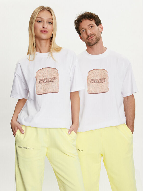 Футболка стандартного кроя 2005, белый
Футболка стандартного кроя 2005, белый