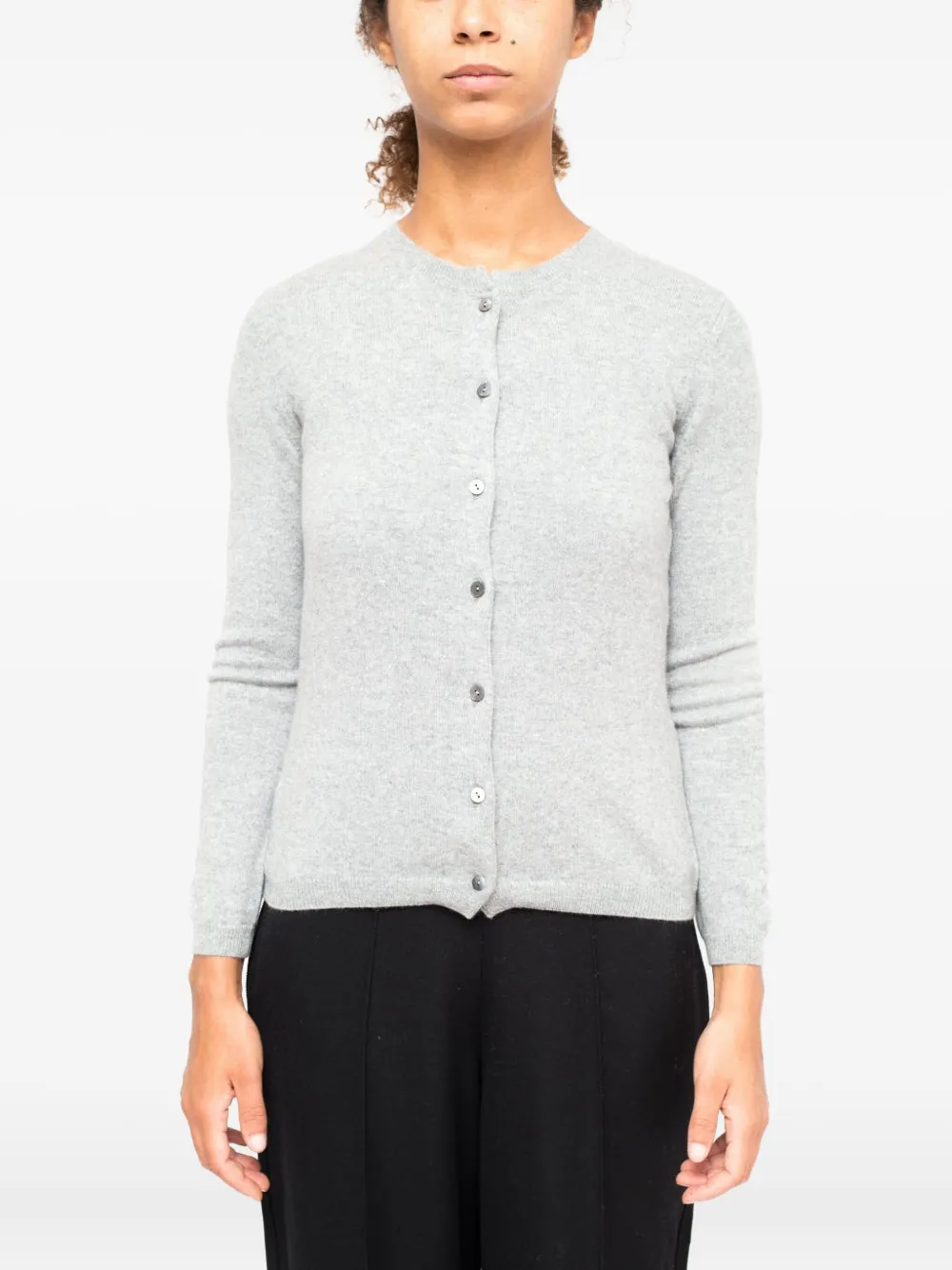 Кашемировый кардиган на пуговицах La Rose, серый
Кашемировый кардиган на пуговицах La Rose, серый
