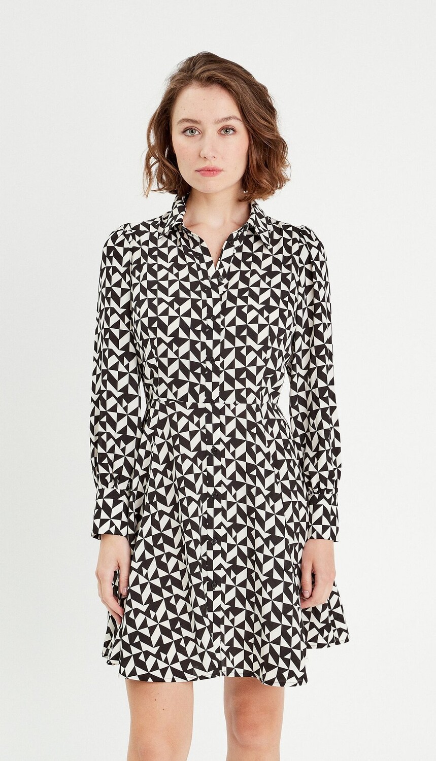 Платье-футляр Cache Cache, черный
Платье-футляр Cache Cache, черный