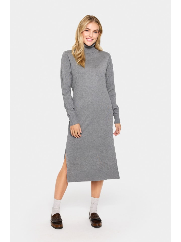 Платье до колена SAINT TROPEZ
Платье до колена SAINT TROPEZ