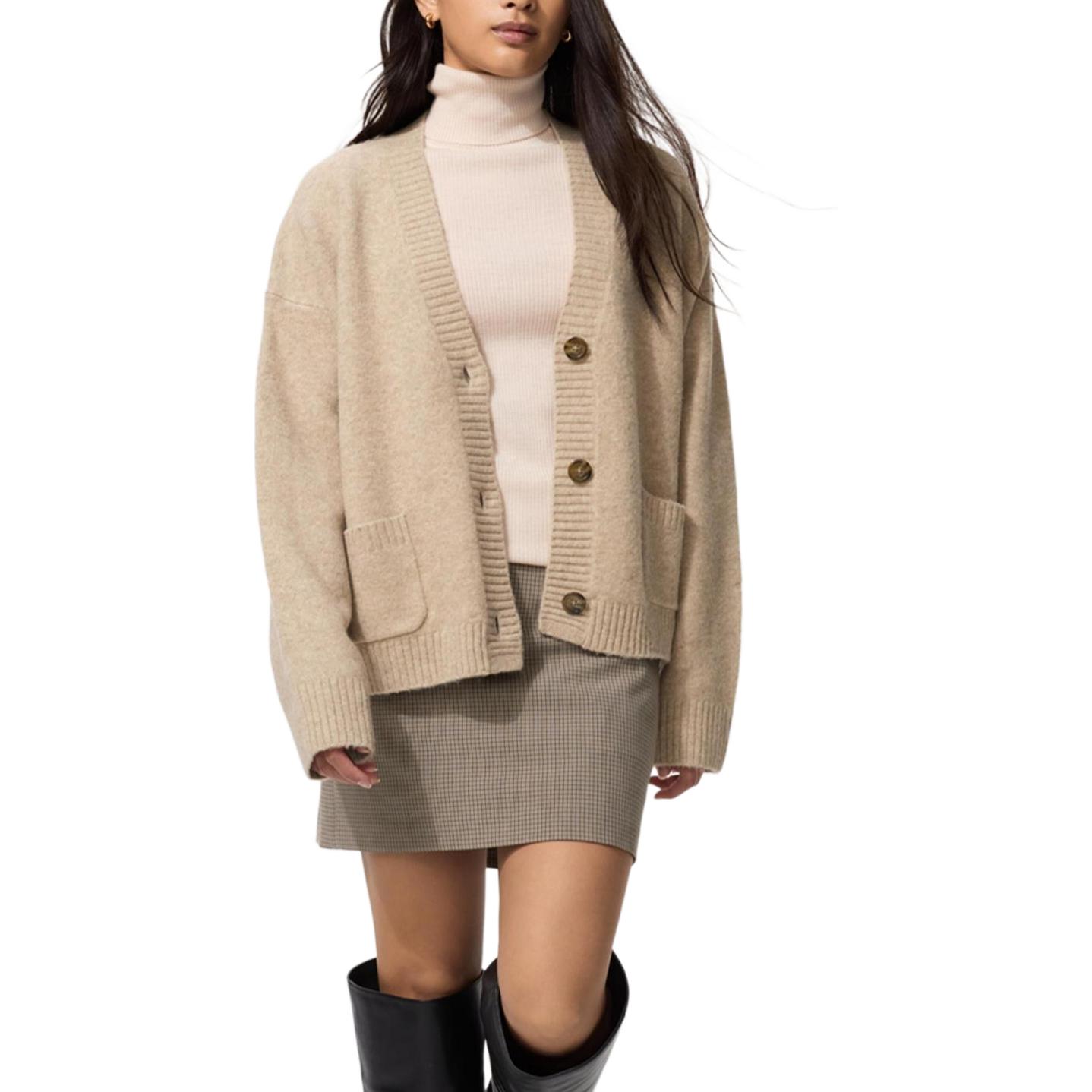 UNIQLO Топ женский темно-бежевый
UNIQLO Топ женский темно-бежевый