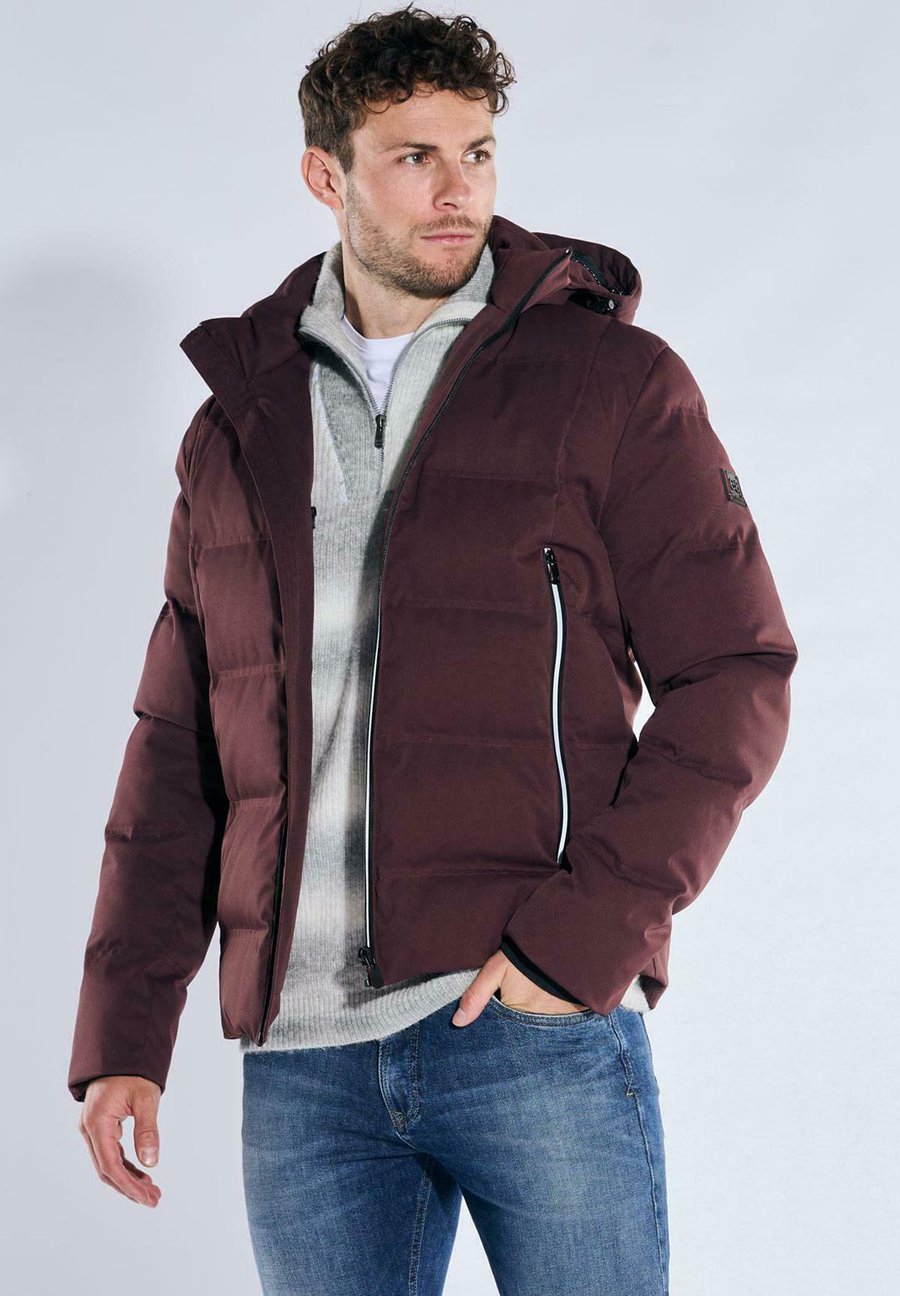 Куртка Emilio Adani Winter jacket, Bordeaux/Dark Red
Куртка Emilio Adani Winter jacket, Bordeaux/Dark Red