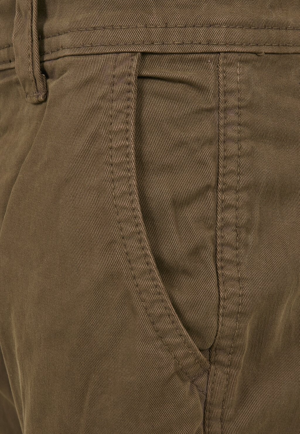 Брюки с боковыми карманами Urban Classics, оливковый 
Брюки с боковыми карманами Urban Classics, оливковый