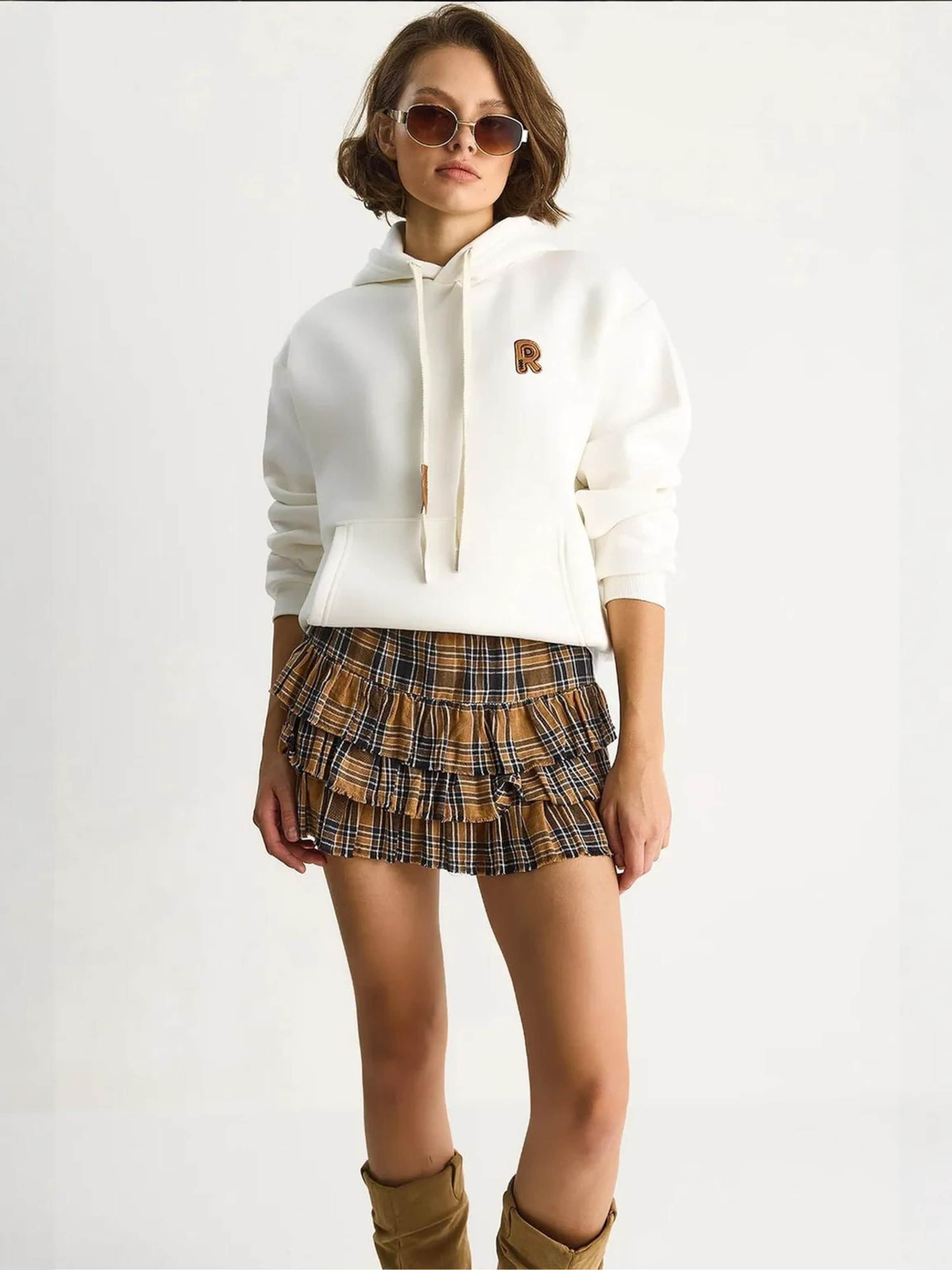 Bianco Lucci Толстовка в цвете Off White, Белый, Bianco Lucci Толстовка в цвете Off White
Bianco Lucci Толстовка в цвете Off White, Белый, Bianco Lucci Толстовка в цвете Off White