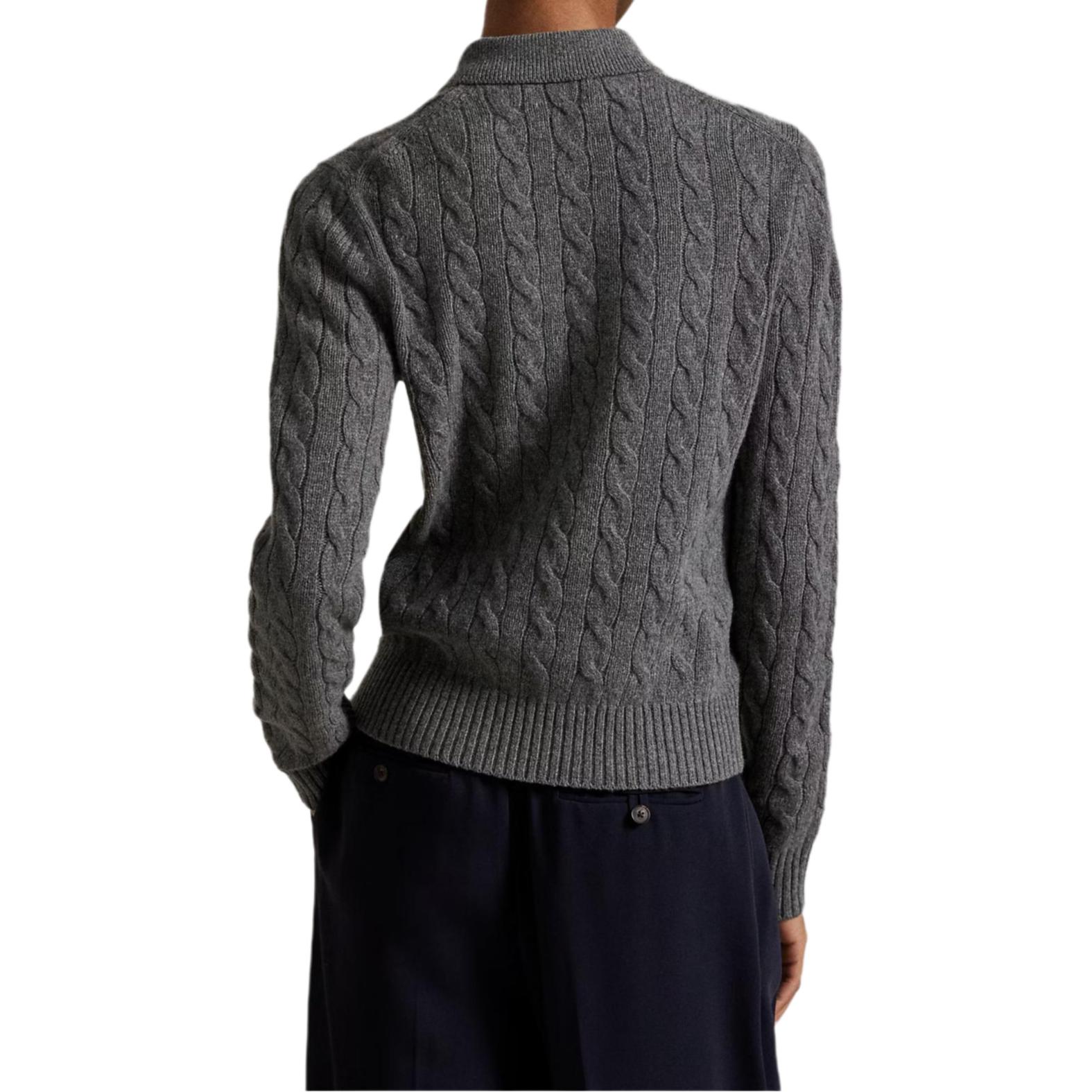 Polo Ralph Lauren Logo Embroidered Knitted Polo Shirt
Polo Ralph Lauren Logo Embroidered Knitted Polo Shirt