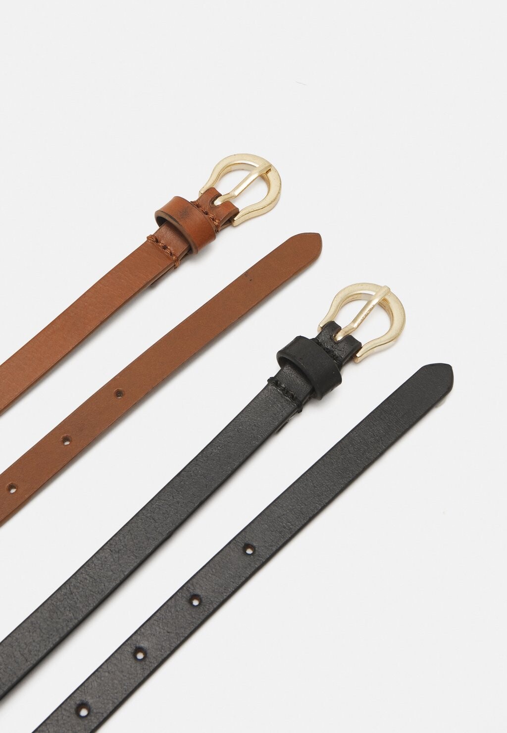 Пояс LEATHER 2 PACK Anna Field, черный
Пояс LEATHER 2 PACK Anna Field, черный