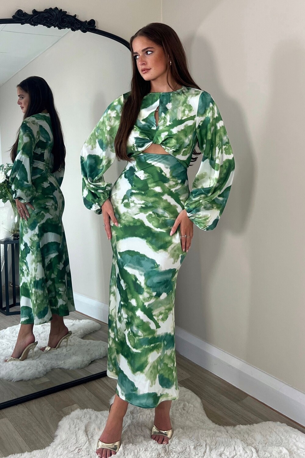 Платье макси с вырезом «Клара» Girl In Mind, зеленый
Платье макси с вырезом «Клара» Girl In Mind, зеленый