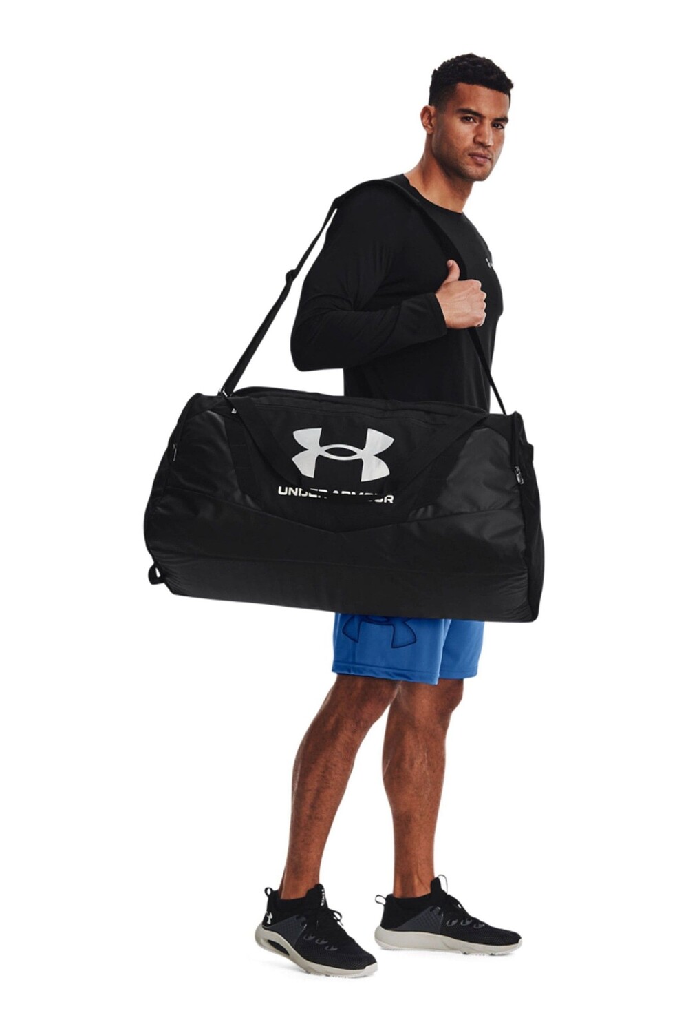 Большая бесспорно спортивная сумка Under Armour, черный
Большая бесспорно спортивная сумка Under Armour, черный