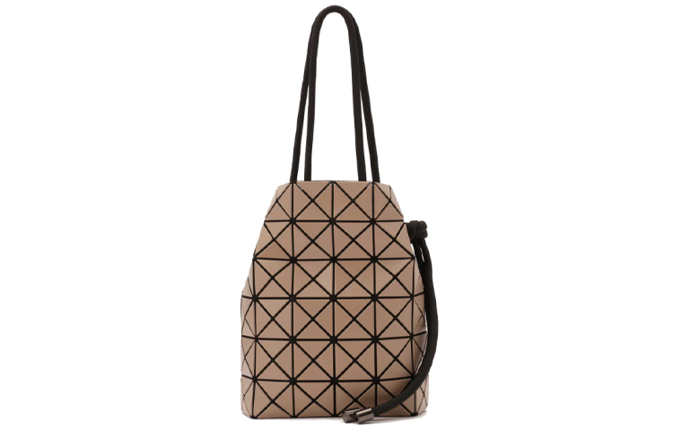 Сумка Prism ISSEY MIYAKE, basic set (bag+dust bag)
Сумка Prism ISSEY MIYAKE, basic set (bag+dust bag)