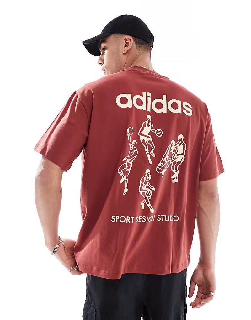 Футболка Adidas Originals Adidas Sport Design Studio Players с графическим принтом в любимом рубиновом/теплом ванильном цвете
Футболка Adidas Originals Adidas Sport Design Studio Players с графическим принтом в любимом рубиновом/теплом ванильном цвете
