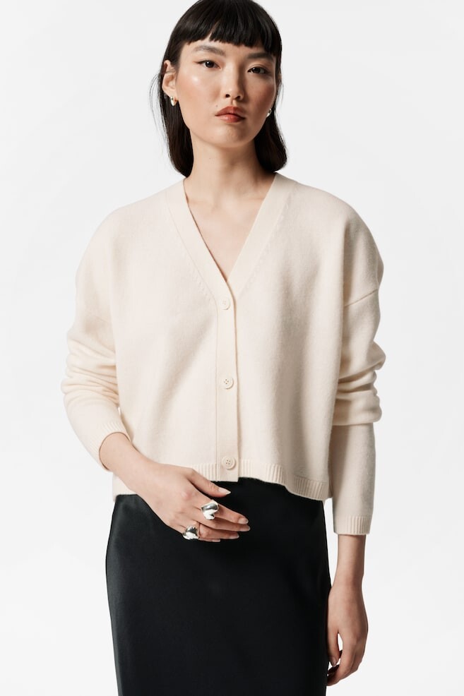 Свободный шерстяной кардиган & Other Stories, бежевый
Свободный шерстяной кардиган & Other Stories, бежевый
