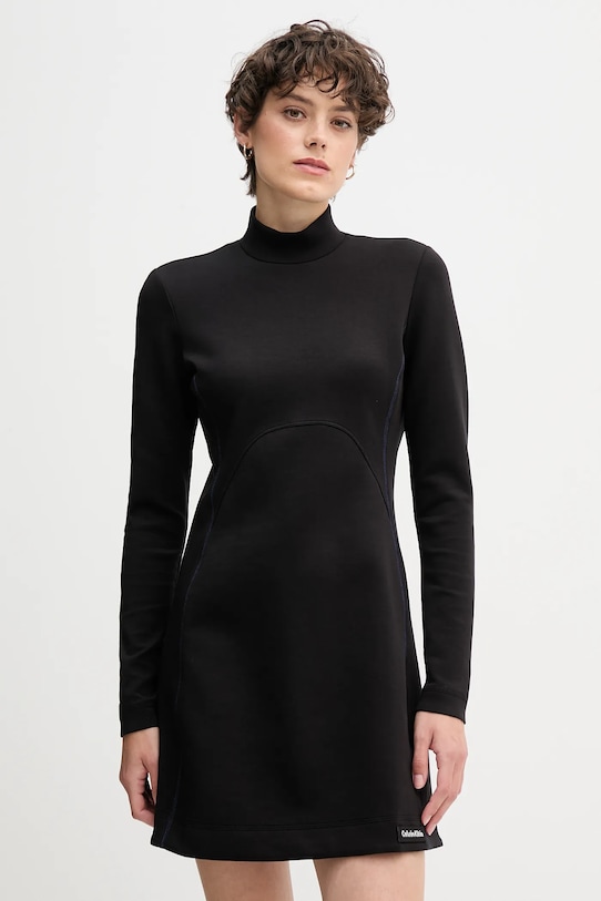 Платье Calvin Klein Jeans, черный
Платье Calvin Klein Jeans, черный