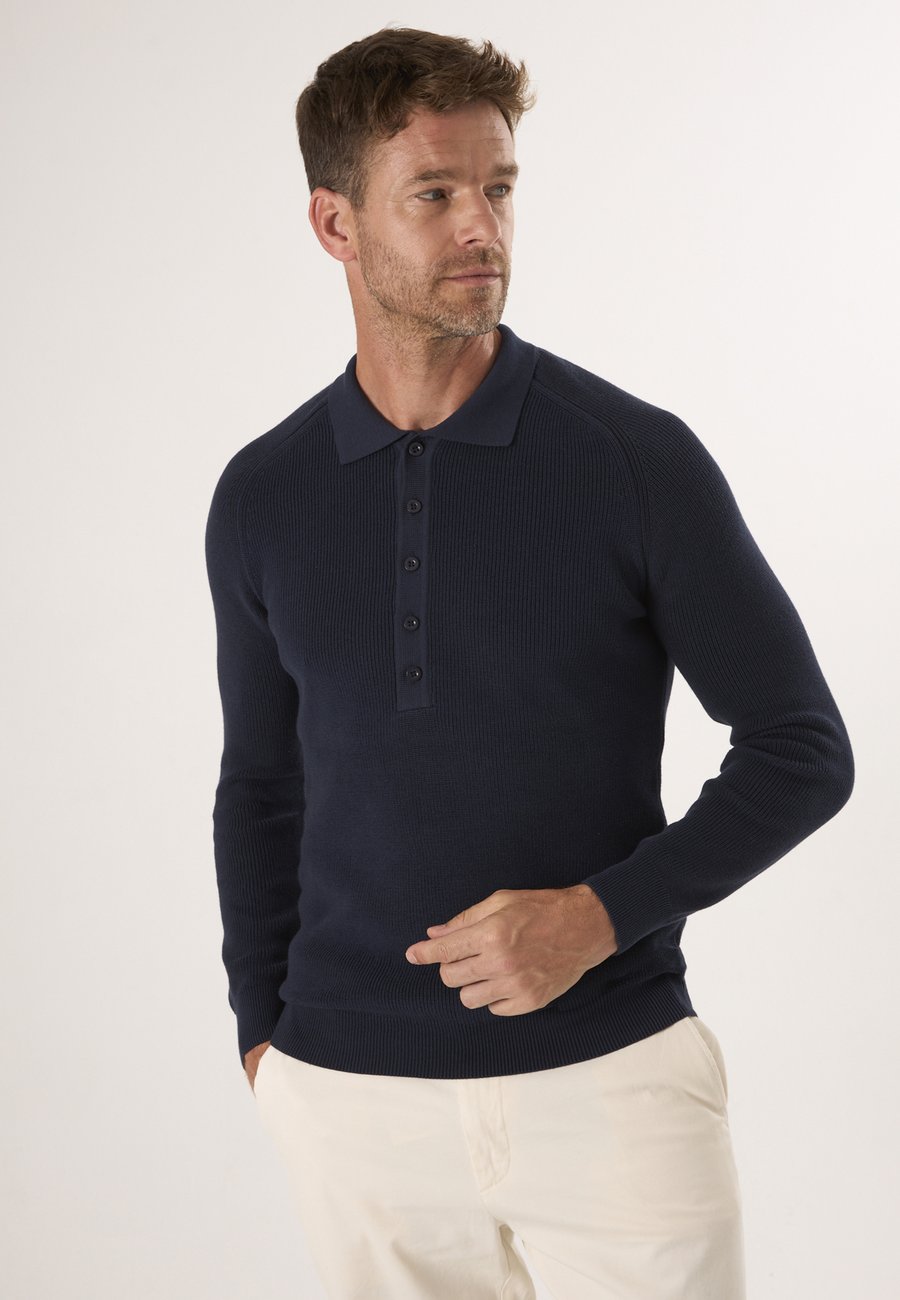 Поло Felix Hardy BUTTONED, Dark Blue, Синий, Поло Felix Hardy BUTTONED, Dark Blue
Поло Felix Hardy BUTTONED, Dark Blue, Синий, Поло Felix Hardy BUTTONED, Dark Blue