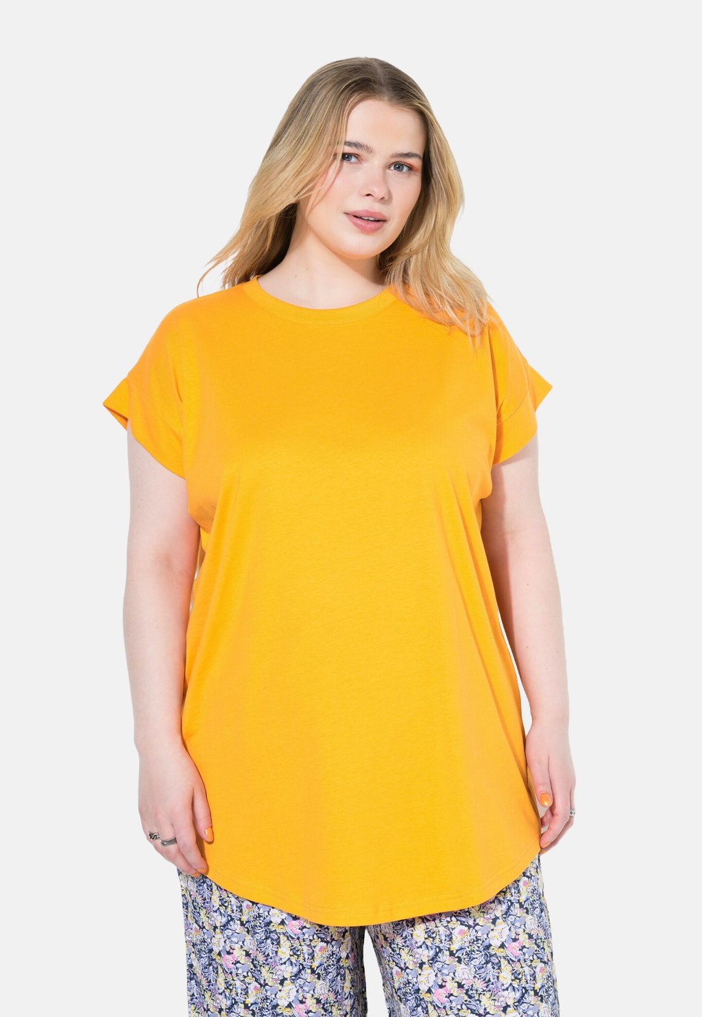 Базовая футболка GERUNDETER Studio Untold, оранжевый
Базовая футболка GERUNDETER Studio Untold, оранжевый