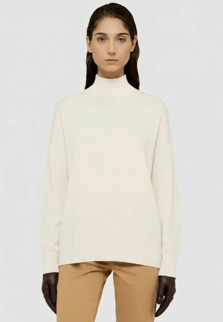 Джемпер Trussardi Jumper, White Venice/White
Джемпер Trussardi Jumper, White Venice/White