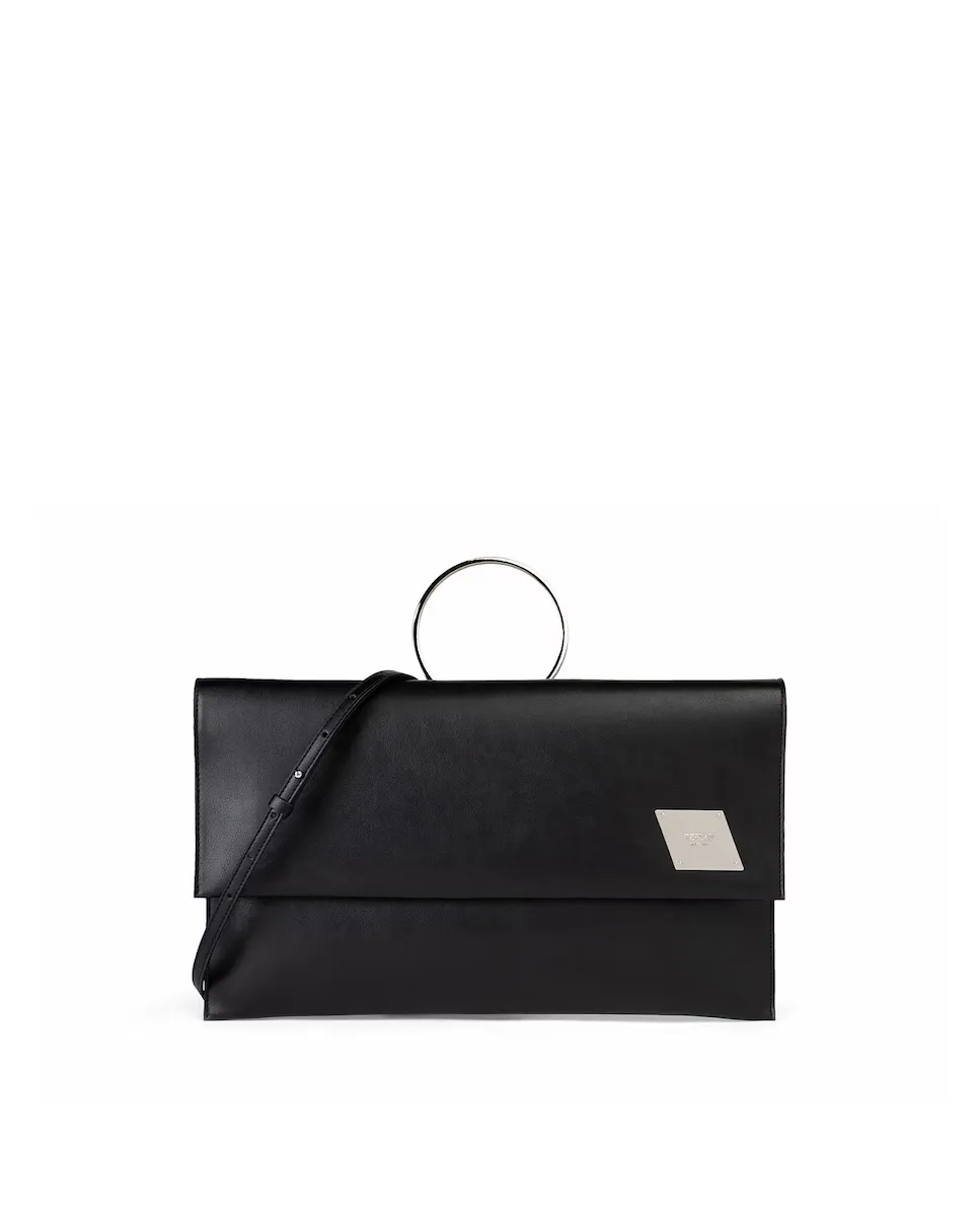 Сумка с клапаном, трансформируемая в сумку через плечо Replay, черный 
Сумка с клапаном, трансформируемая в сумку через плечо Replay, черный