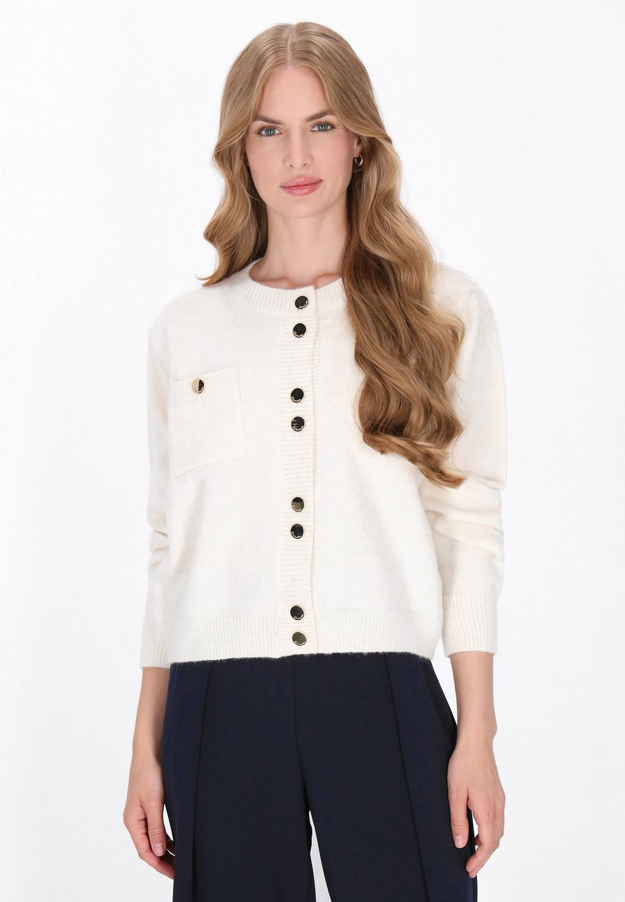 Кардиган DreiMaster Cardigan, Offwhite/Off-White
Кардиган DreiMaster Cardigan, Offwhite/Off-White
