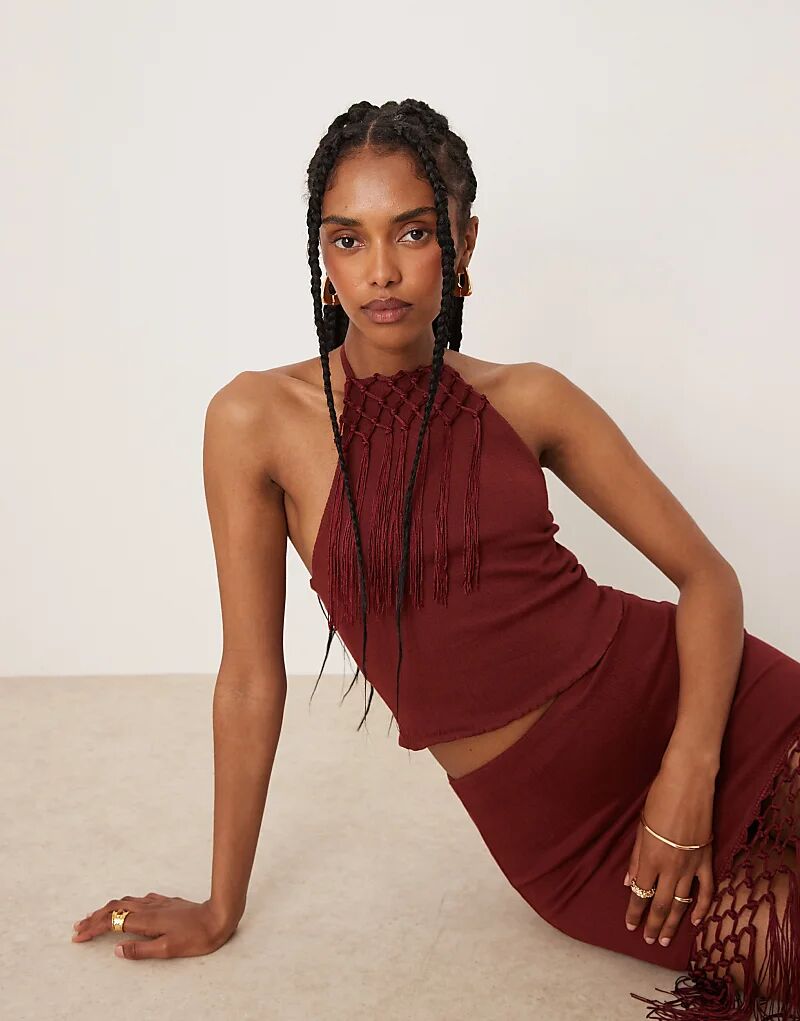 Топ-халтер с бахромой от ASOS DESIGN цвета ржавчины
Топ-халтер с бахромой от ASOS DESIGN цвета ржавчины