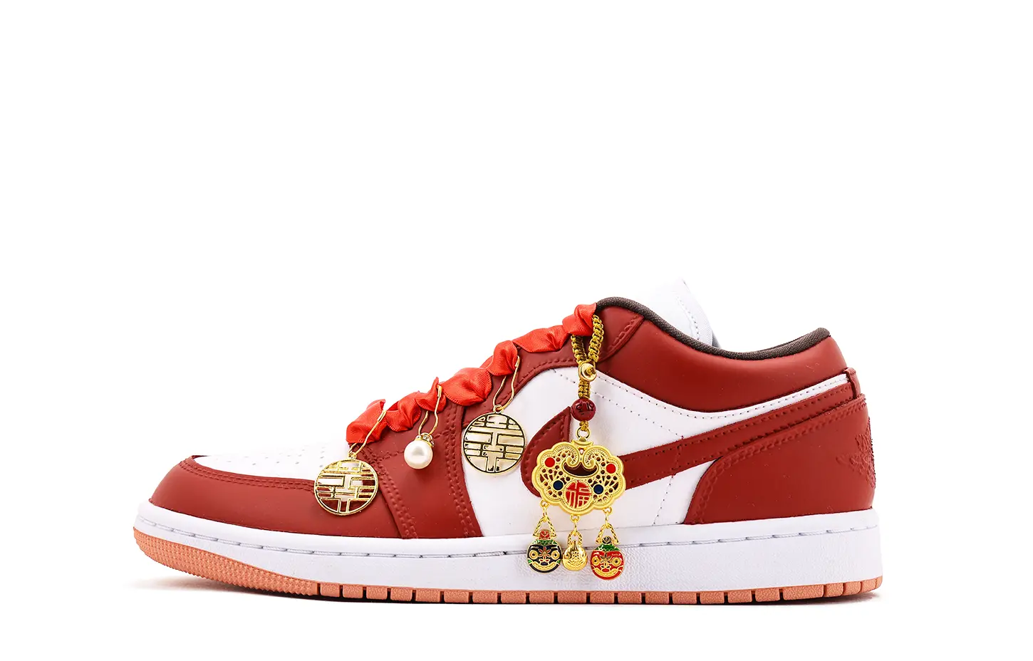Jordan Air 1 Абразионно-стойкие поддерживающие низкие кроссовки Vintage Basketball Shoes Unisex красные белые
Jordan Air 1 Абразионно-стойкие поддерживающие низкие кроссовки Vintage Basketball Shoes Unisex красные белые