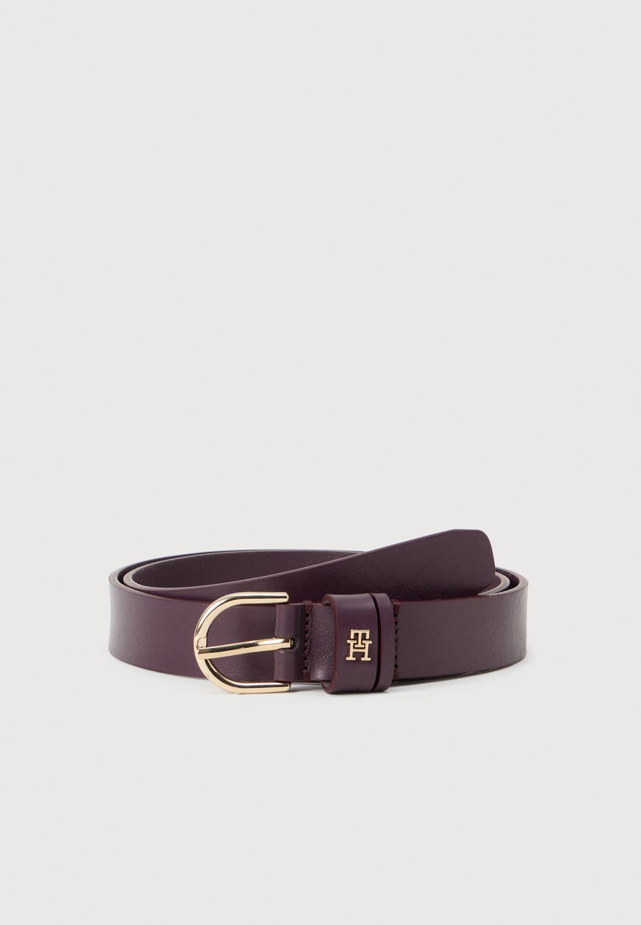 Ремень Tommy Hilfiger ESSENTIAL EFFORTLESS , Marzemino/Cognac
Ремень Tommy Hilfiger ESSENTIAL EFFORTLESS , Marzemino/Cognac
