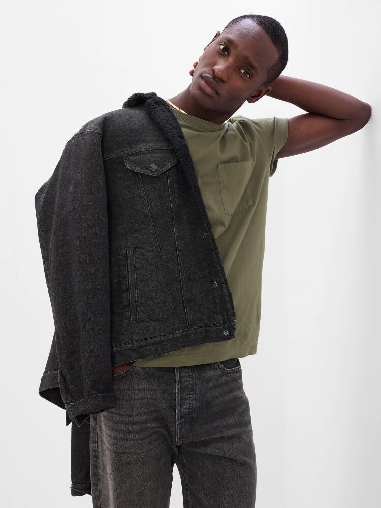 Футболка с карманом Gap, зеленый
Футболка с карманом Gap, зеленый