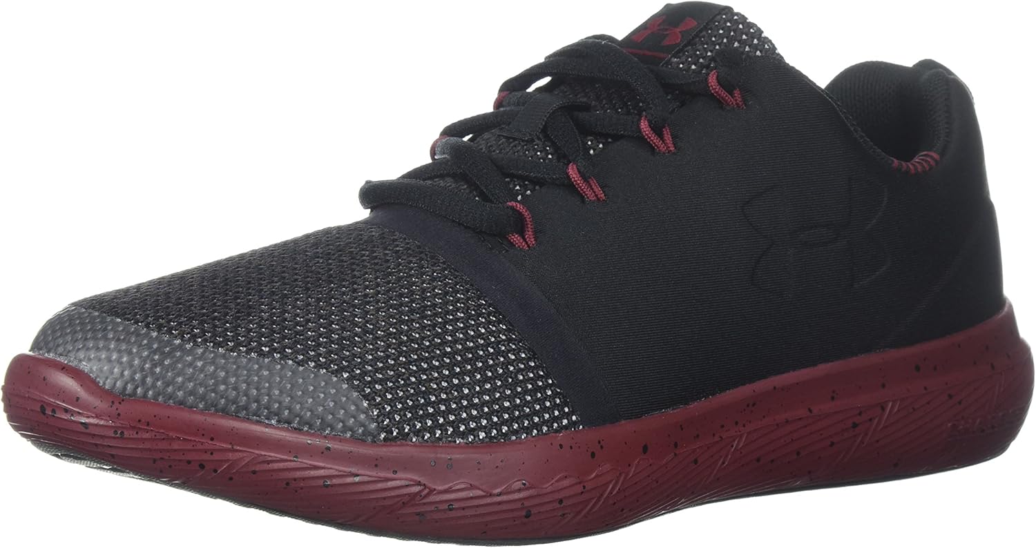 Under Armour мужские детские кроссовки Charged, Black (002)/Cardinal
Under Armour мужские детские кроссовки Charged, Black (002)/Cardinal