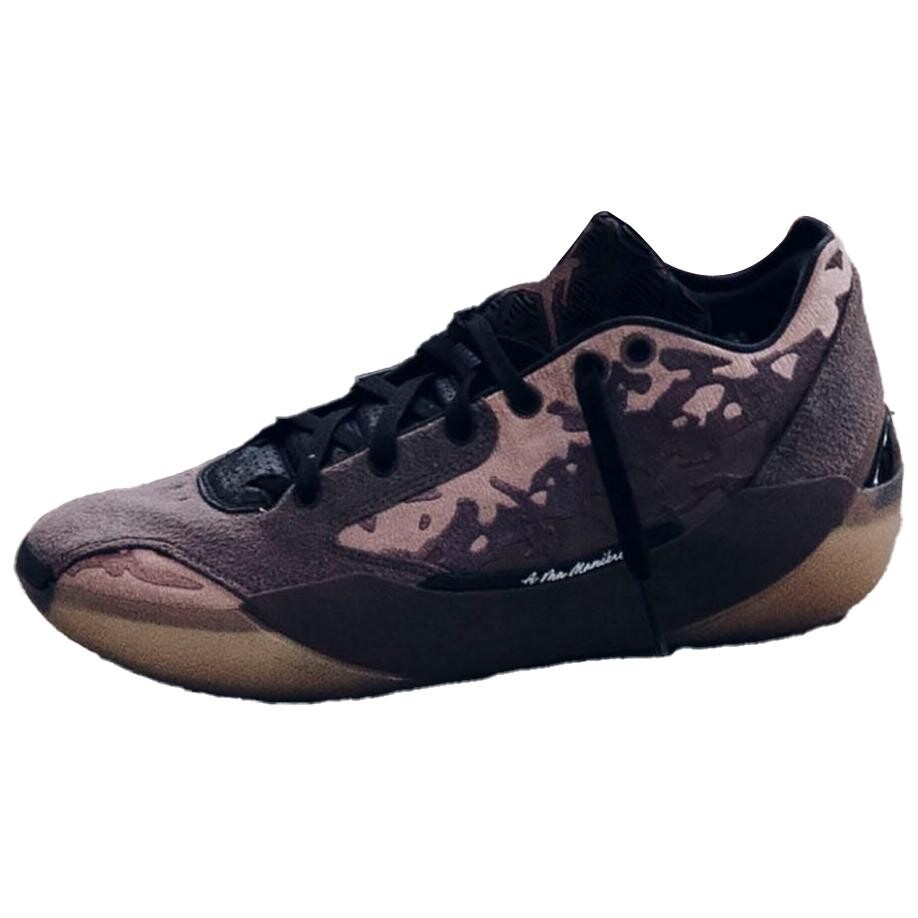 Баскетбольные кроссовки Air 39 мужские низкие черные/коричневые Jordan 
Баскетбольные кроссовки Air 39 мужские низкие черные/коричневые Jordan