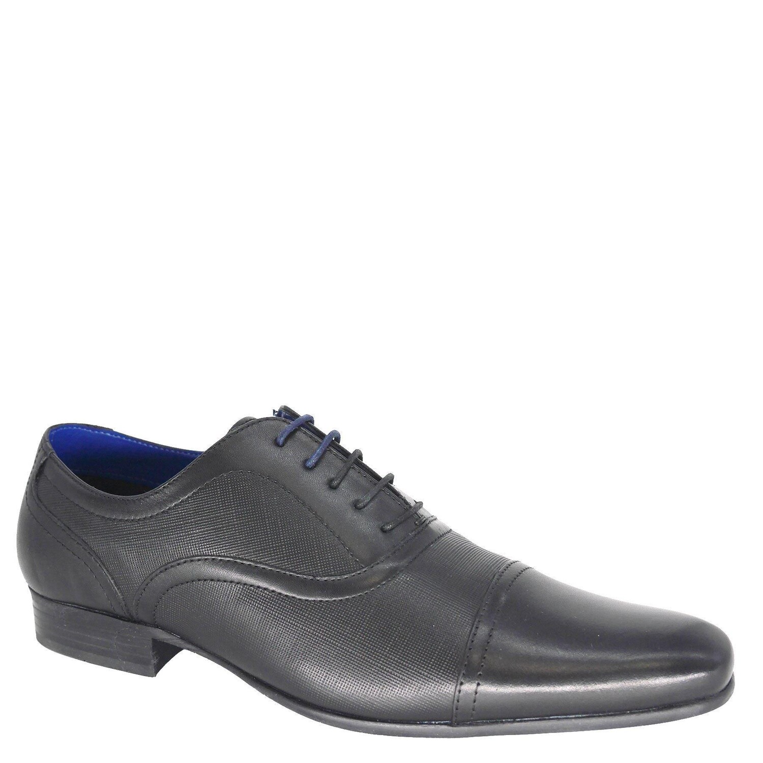 Кожаные оксфорды на шнуровке Thomas Crick, черный
Кожаные оксфорды на шнуровке Thomas Crick, черный