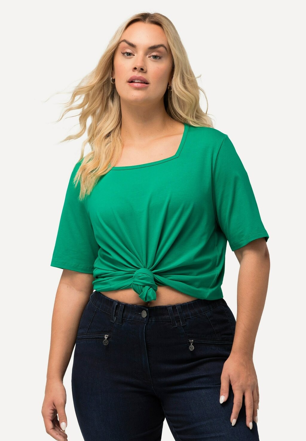 Базовая футболка CARREE AUSSCHNITT HALBARM Ulla Popken, бирюзовый
Базовая футболка CARREE AUSSCHNITT HALBARM Ulla Popken, бирюзовый