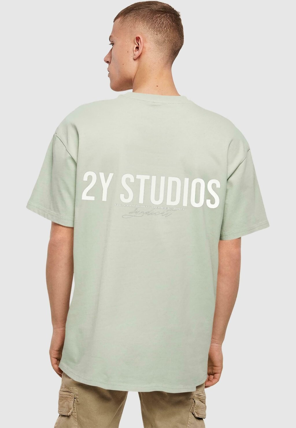 Футболка с принтом SYNDICAT 2Y Studios, мята
Футболка с принтом SYNDICAT 2Y Studios, мята