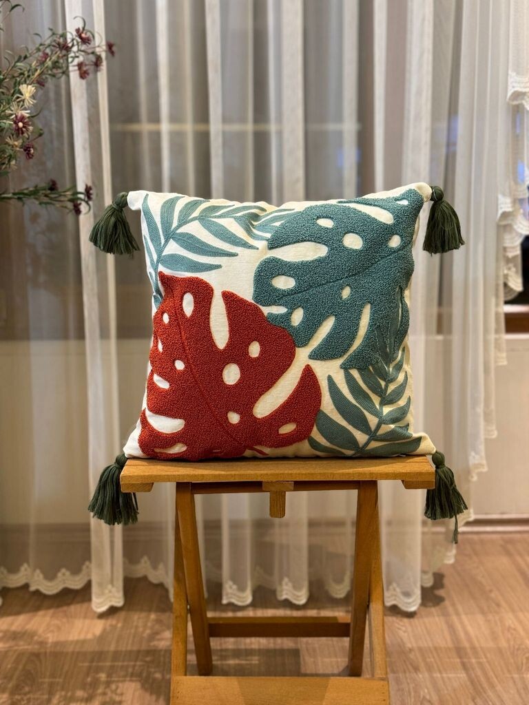 Evila Originals, Punch Cushion v16 - Multicolor, подушка, разноцветная, 100 % ПОЛИЭСТЕР, 43 x 43 см
Evila Originals, Punch Cushion v16 - Multicolor, подушка, разноцветная, 100 % ПОЛИЭСТЕР, 43 x 43 см