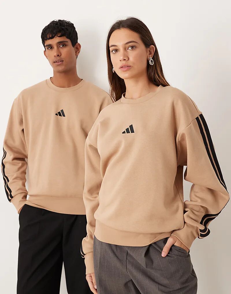 Флисовая толстовка Adidas Sportswear Three Stripe бежевого цвета
Флисовая толстовка Adidas Sportswear Three Stripe бежевого цвета