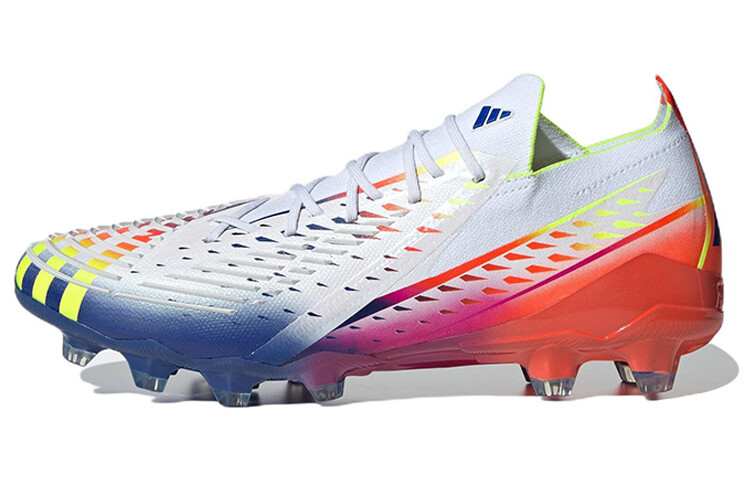 Мужские футбольные кроссовки Adidas Predator 
Мужские футбольные кроссовки Adidas Predator