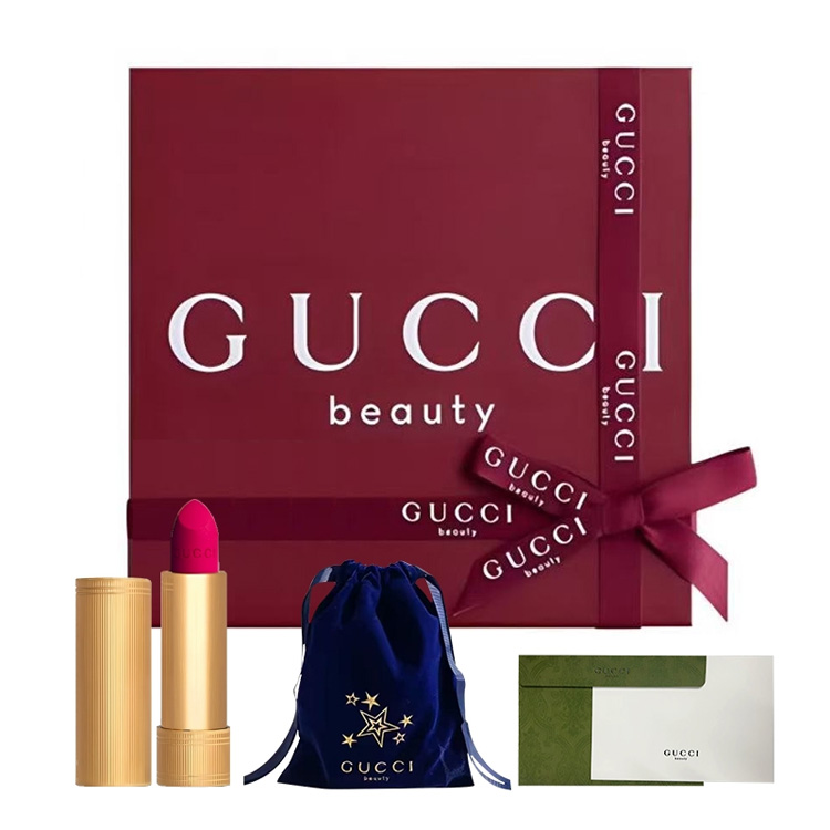 GUCCI Матовые помады Gold Tube легко растушевываются, оттенок Complexion, 3,5 г, Halloween
GUCCI Матовые помады Gold Tube легко растушевываются, оттенок Complexion, 3,5 г, Halloween