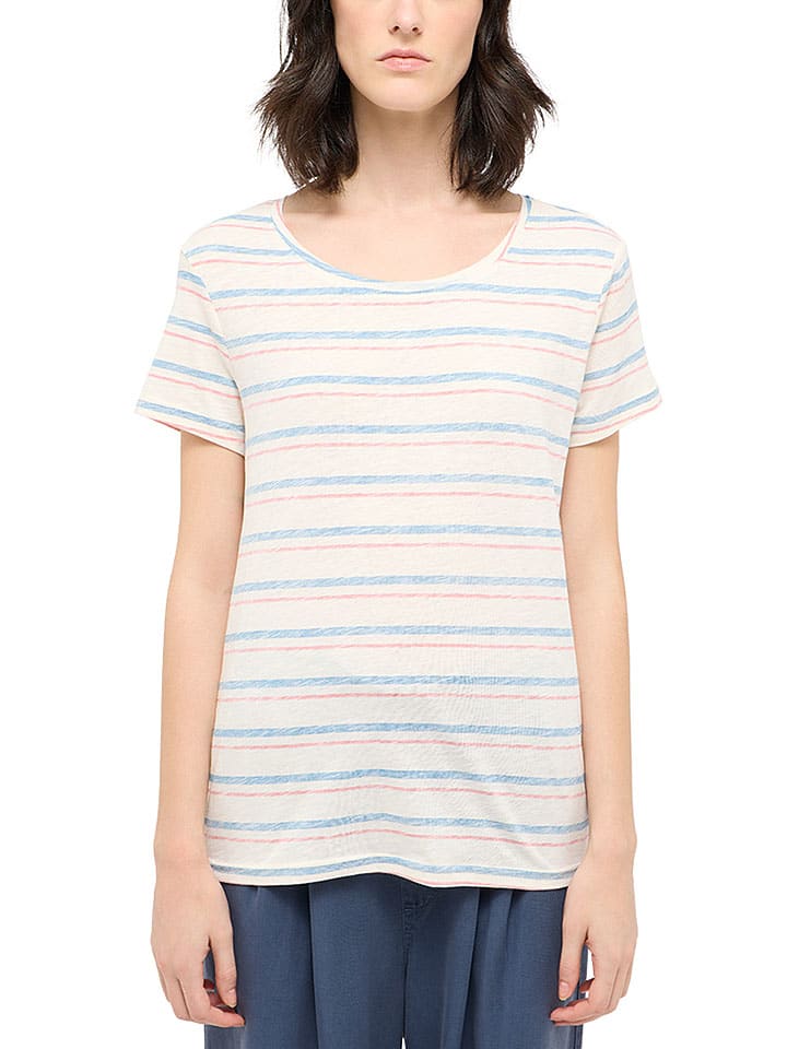 Футболка Mustang, цвет hellblau/rosa
Футболка Mustang, цвет hellblau/rosa