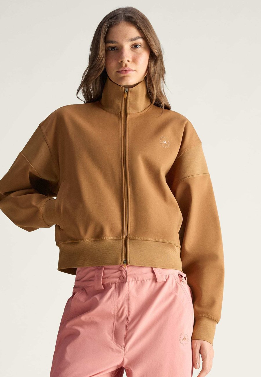 Толстовка Adidas by Stella McCartney TRACK, Wild Brown/Brown
Толстовка Adidas by Stella McCartney TRACK, Wild Brown/Brown