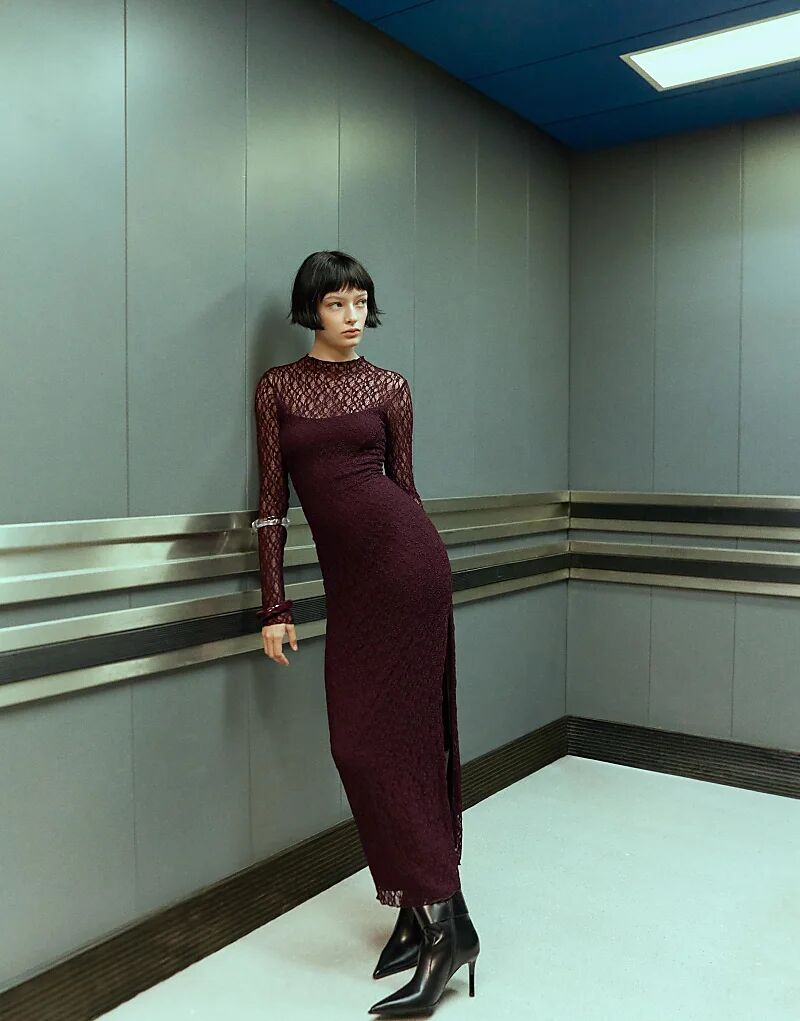 Платье миди Bershka Blonde с кружевом и длинными рукавами в бордовом цвете
Платье миди Bershka Blonde с кружевом и длинными рукавами в бордовом цвете