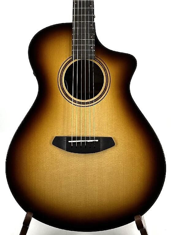 Акустическая гитара Breedlove Artista Pro Concert Burnt Amber Acoustic Electric w/ Case Ser# CC221104325
Акустическая гитара Breedlove Artista Pro Concert Burnt Amber Acoustic Electric w/ Case Ser# CC221104325