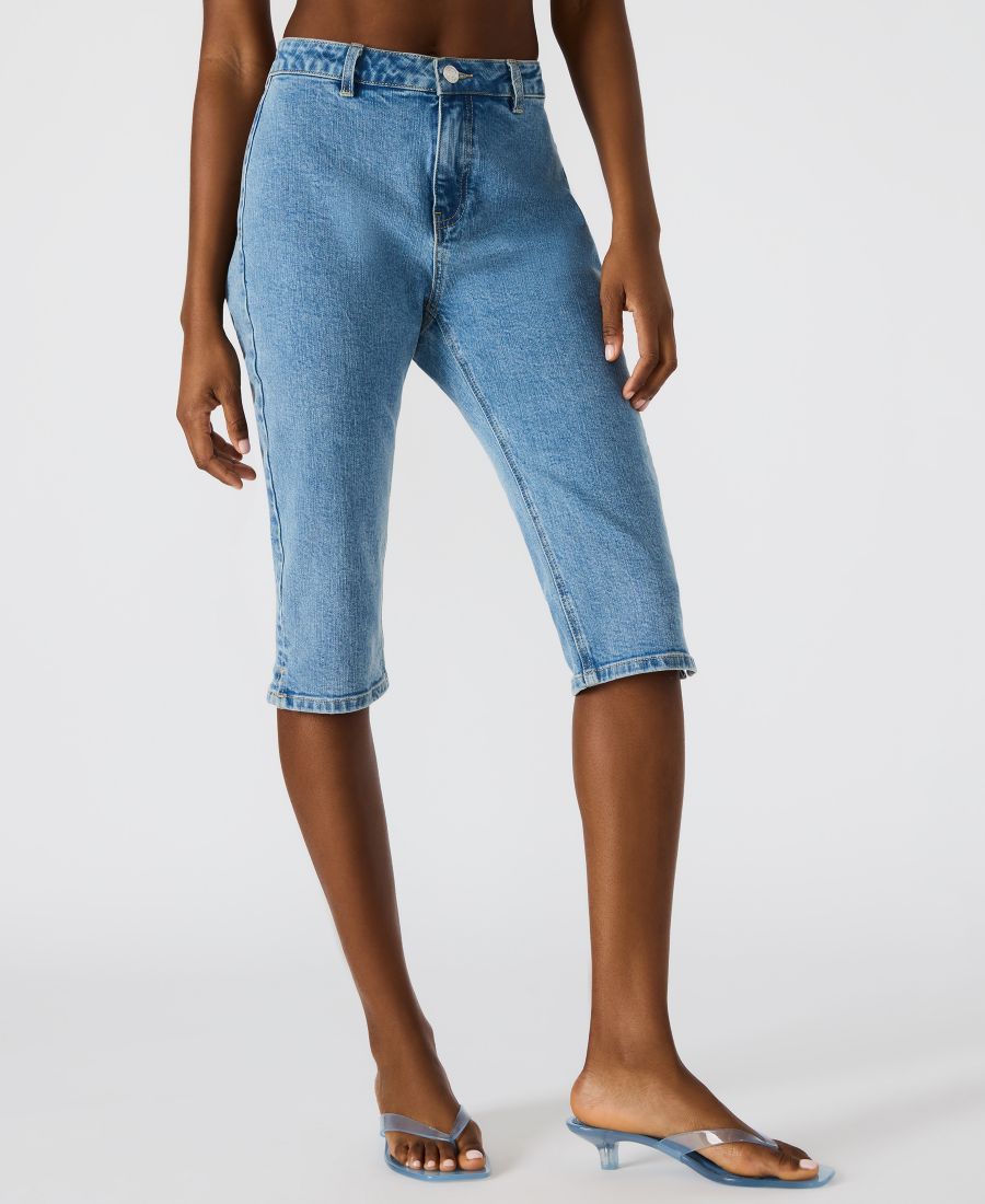 Женские джинсовые брюки-капри до колена Steve Madden, True Blue
Женские джинсовые брюки-капри до колена Steve Madden, True Blue