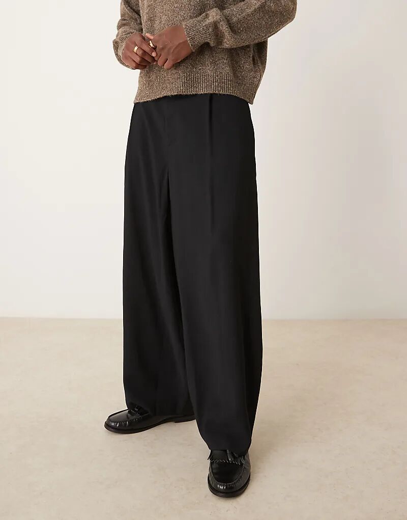 Элегантные зауженные брюки со складками спереди черного цвета ASOS DESIGN
Элегантные зауженные брюки со складками спереди черного цвета ASOS DESIGN