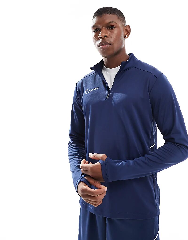 Футболка Academy 25 Dri-FIT 1/4 с застежкой-молнией темно-синего цвета Nike Football
Футболка Academy 25 Dri-FIT 1/4 с застежкой-молнией темно-синего цвета Nike Football