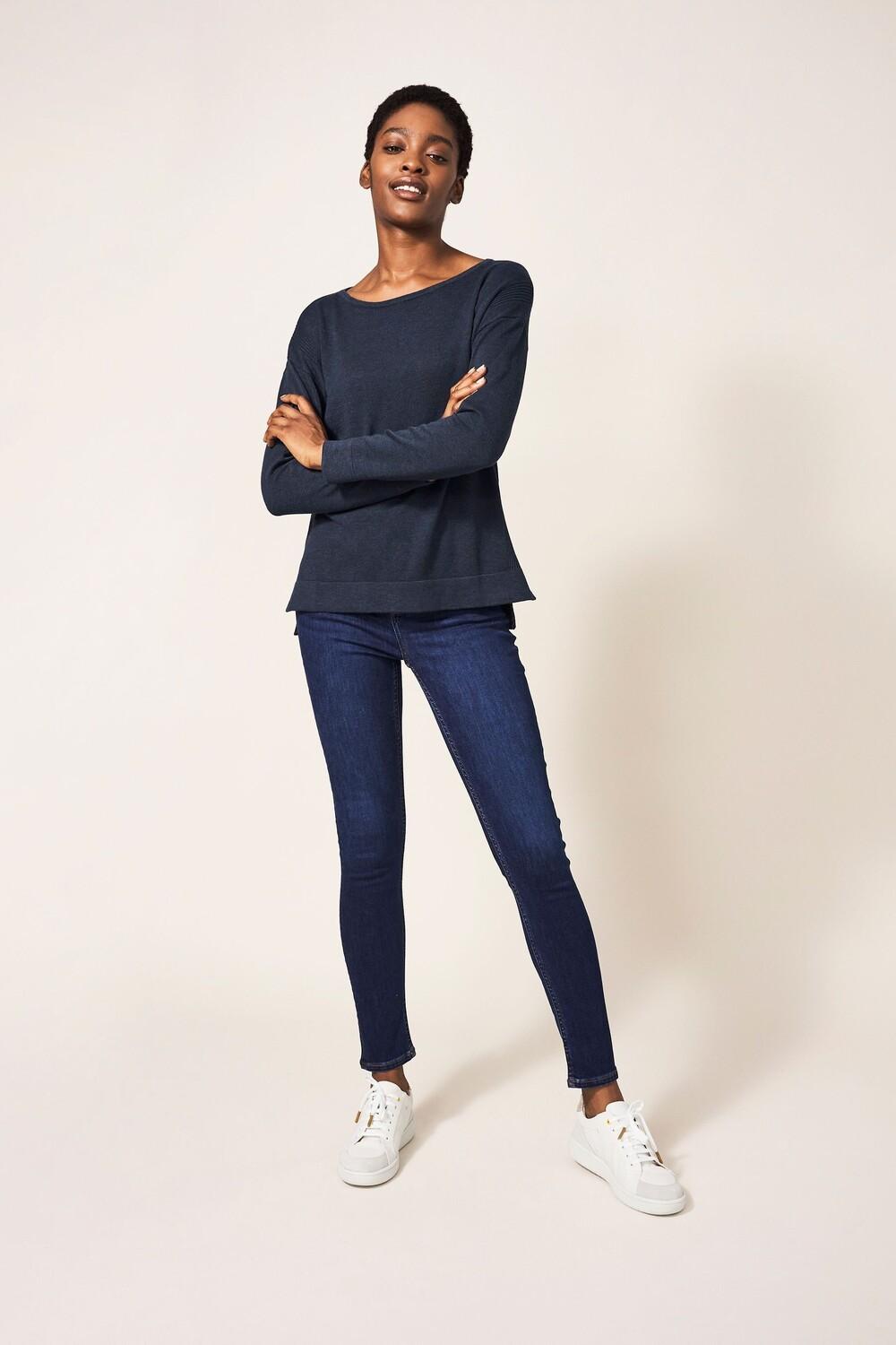 Темно-синий свитер Olivia White Stuff, синий
Темно-синий свитер Olivia White Stuff, синий